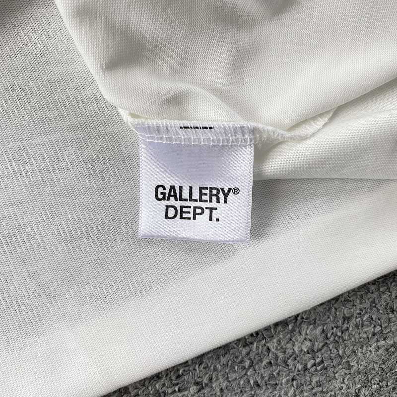 Gallery Dept. T-shirt 8