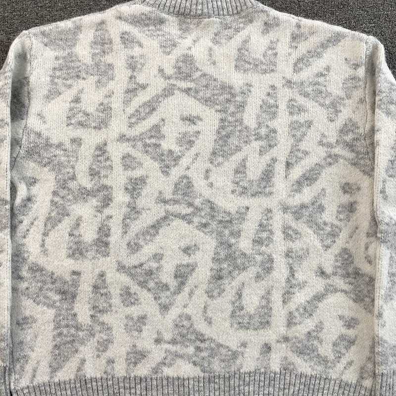 Mertra Sweater · 3