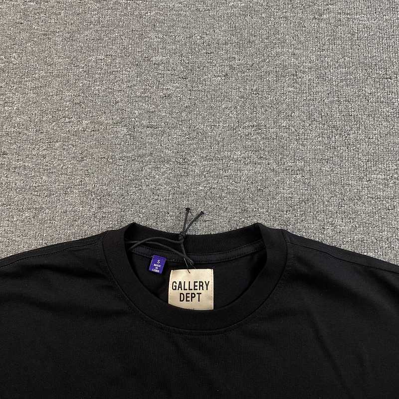 Gallery Dept. T-shirt · 6