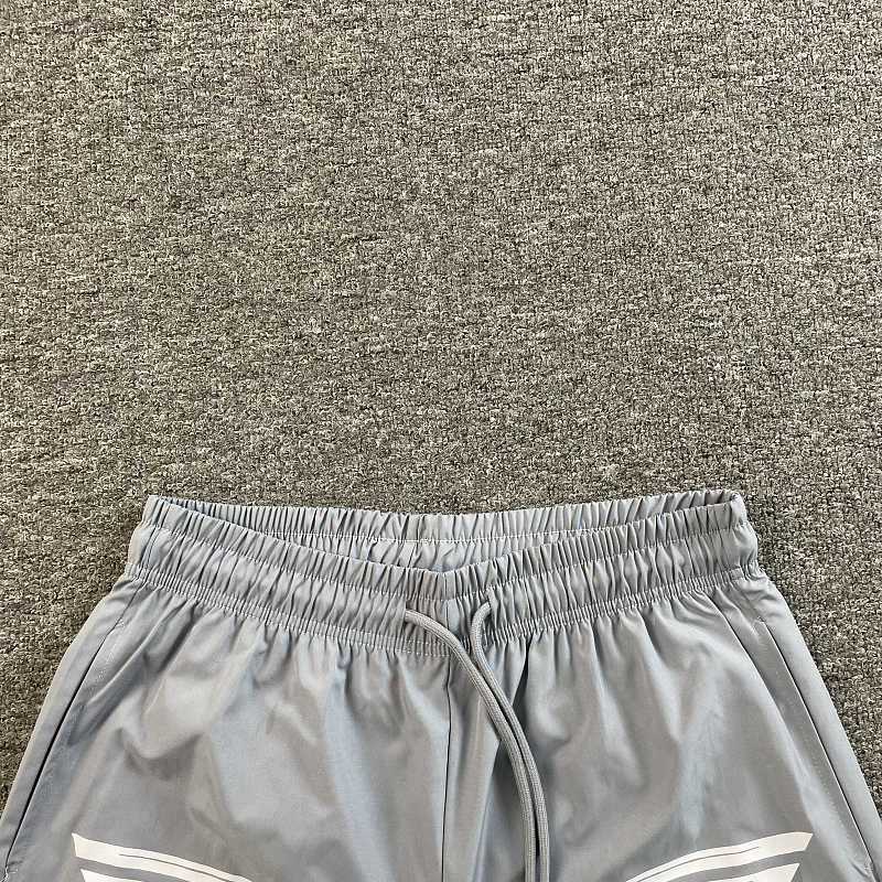 Represent Short 7