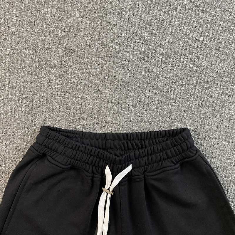 Amiri Shorts · 5