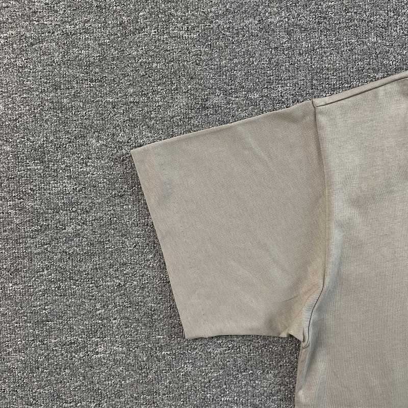 Essentials 24fw T-shirt 4