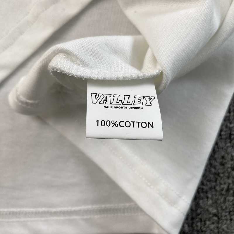Valley T-shirt · 3