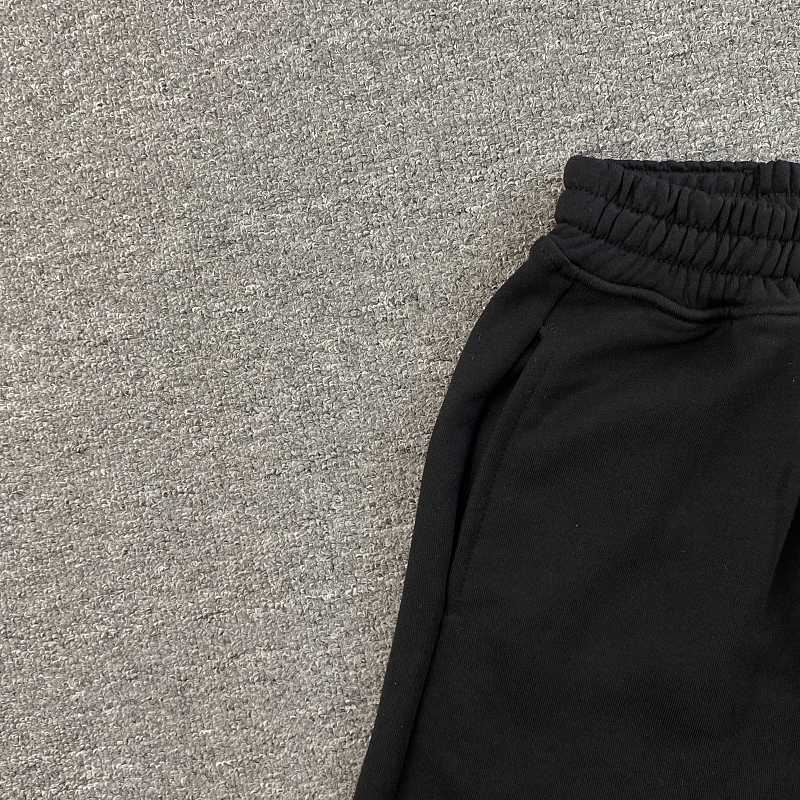 Amiri Shorts · 4
