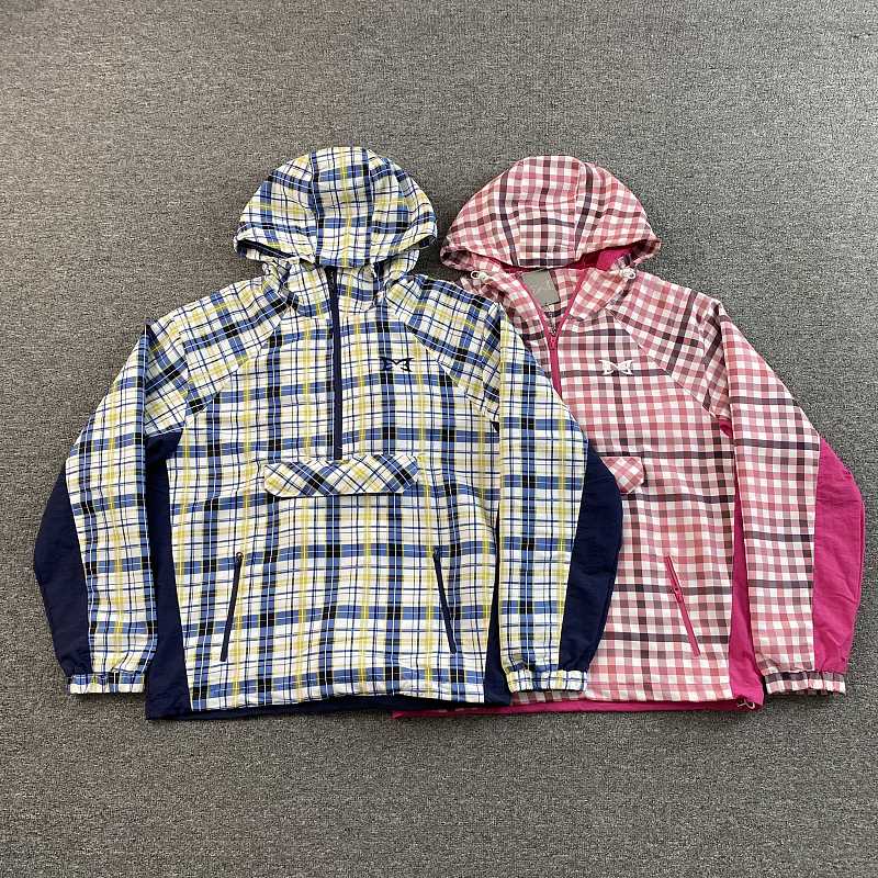 Mertra Jacket · 5