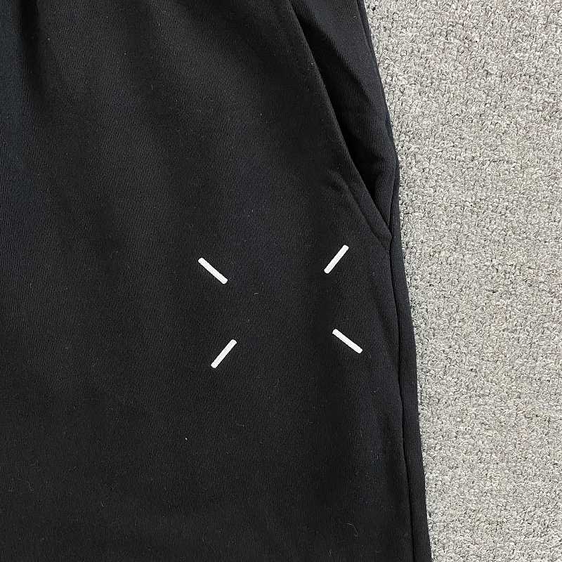 MM6 Maison Margiela Shorts 9