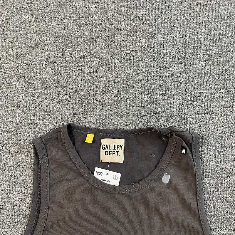 Gallery Dept. T-shirt 8