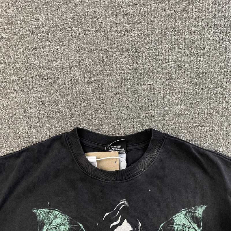 Saint Michael T-shirt · 5