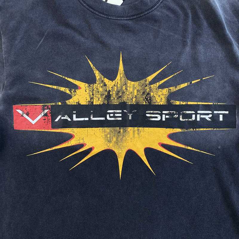 Valley T-shirt · 5