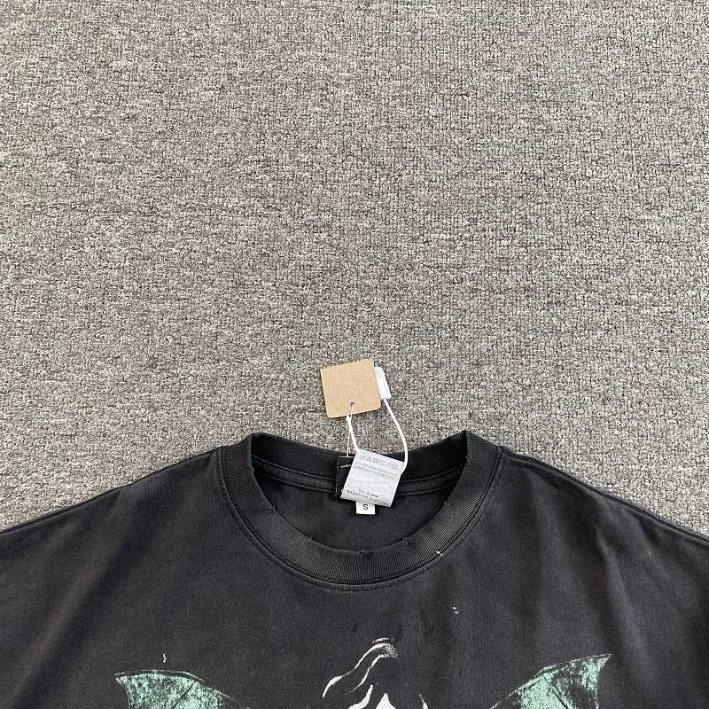 Saint Mxxxxxx T-shirt · 4