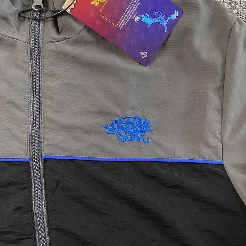 Synaworld Jacket · 5