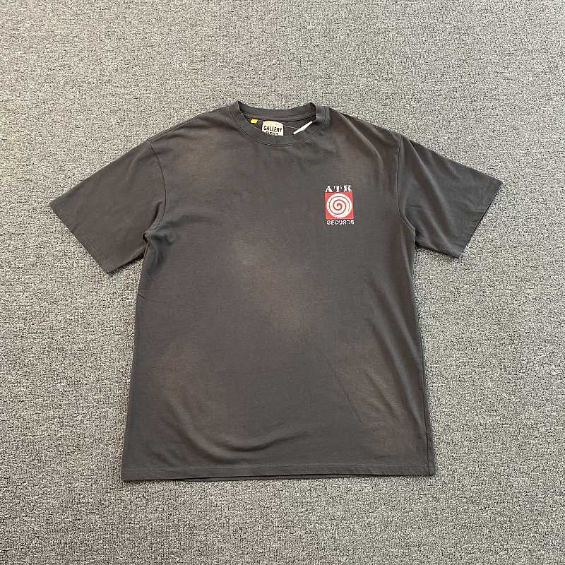 Gallery Dept. T-shirt 2