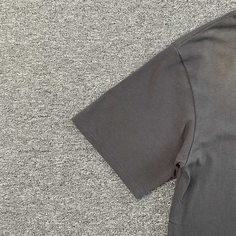 Gallery Dept. T-shirt 5