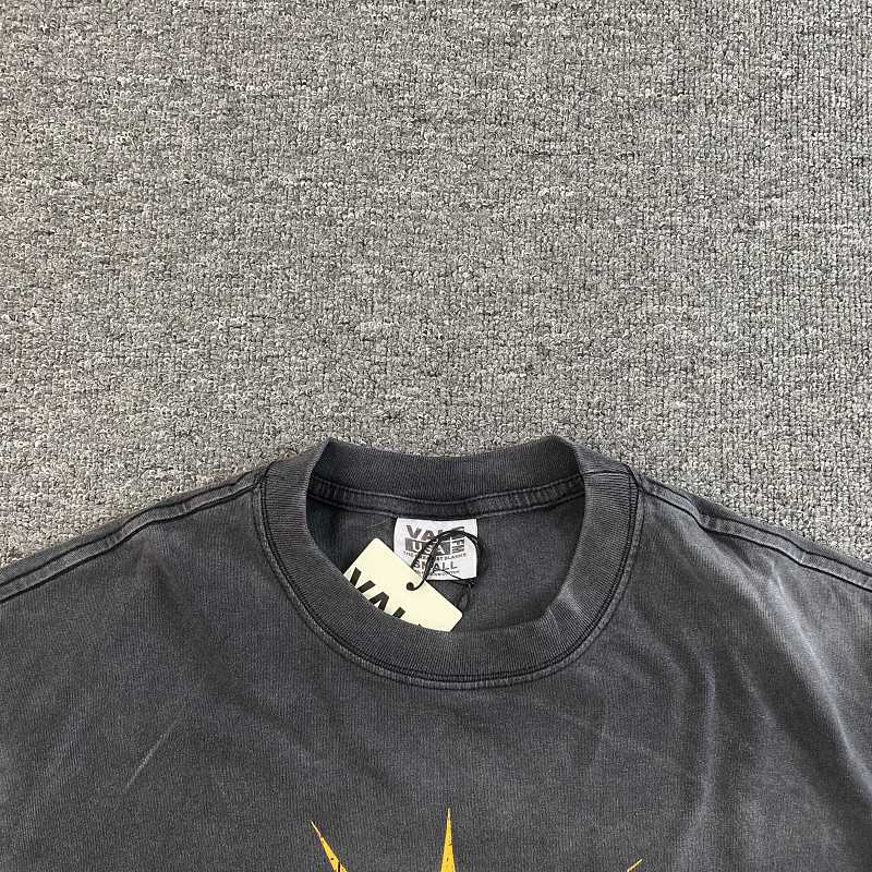 Valley T-shirt · 6
