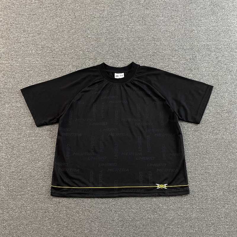 Mertra X Umbro T-shirt · 3