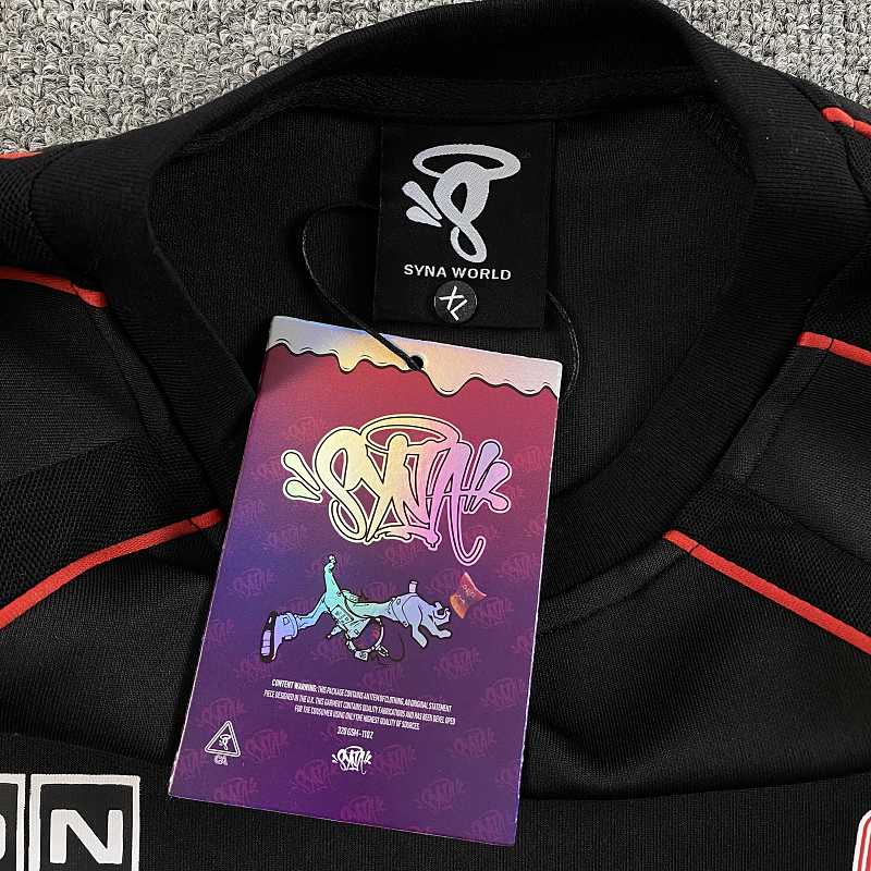 Syna T-shirt · 3