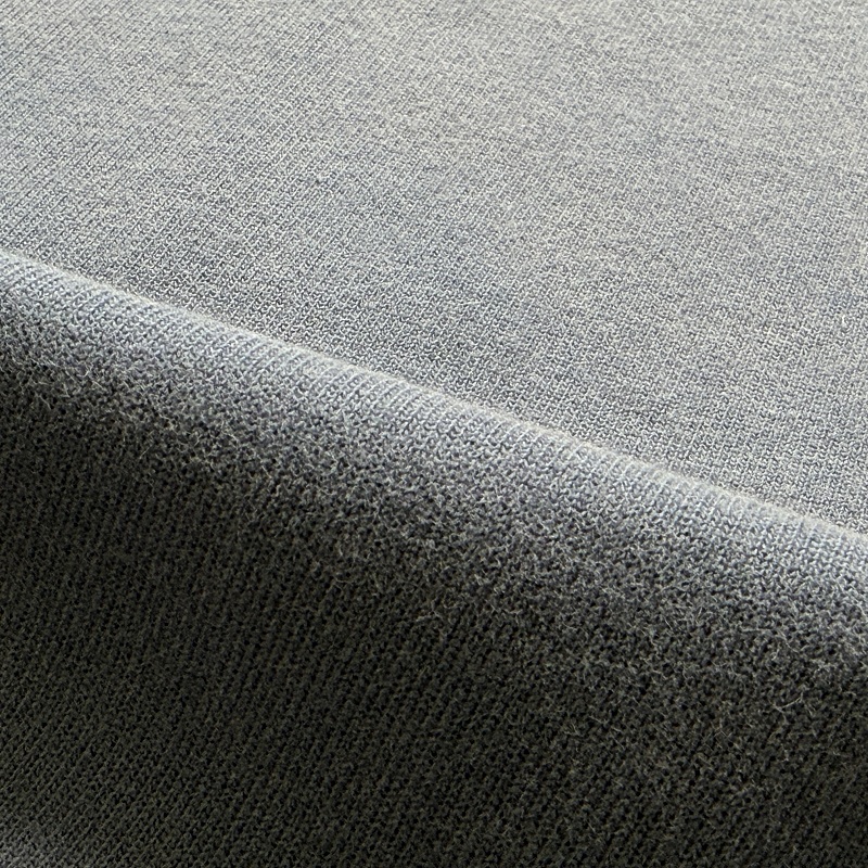 M31047-122E · 4