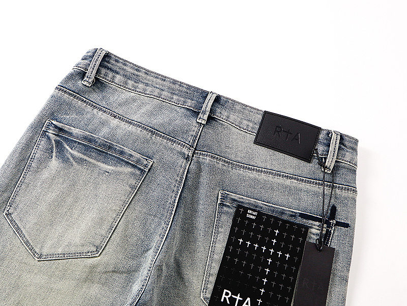M32401-151E · 6