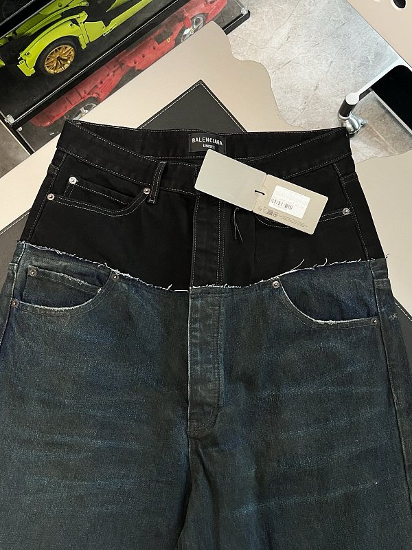 M30686-58E · 3