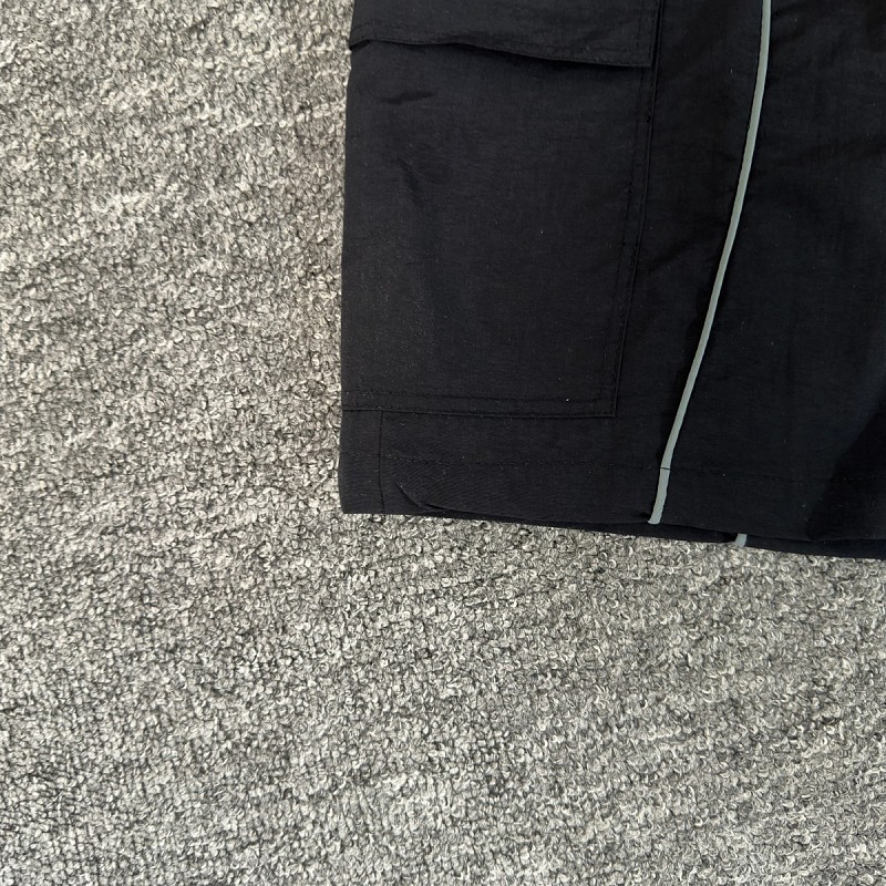 M30902-77E · 2