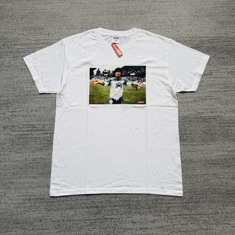 Supreme Tee