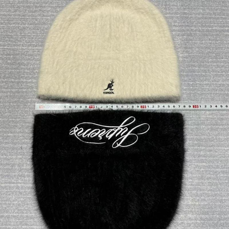 SupremexKANGOL Fw25 Week 6 Furgora Script Beanie