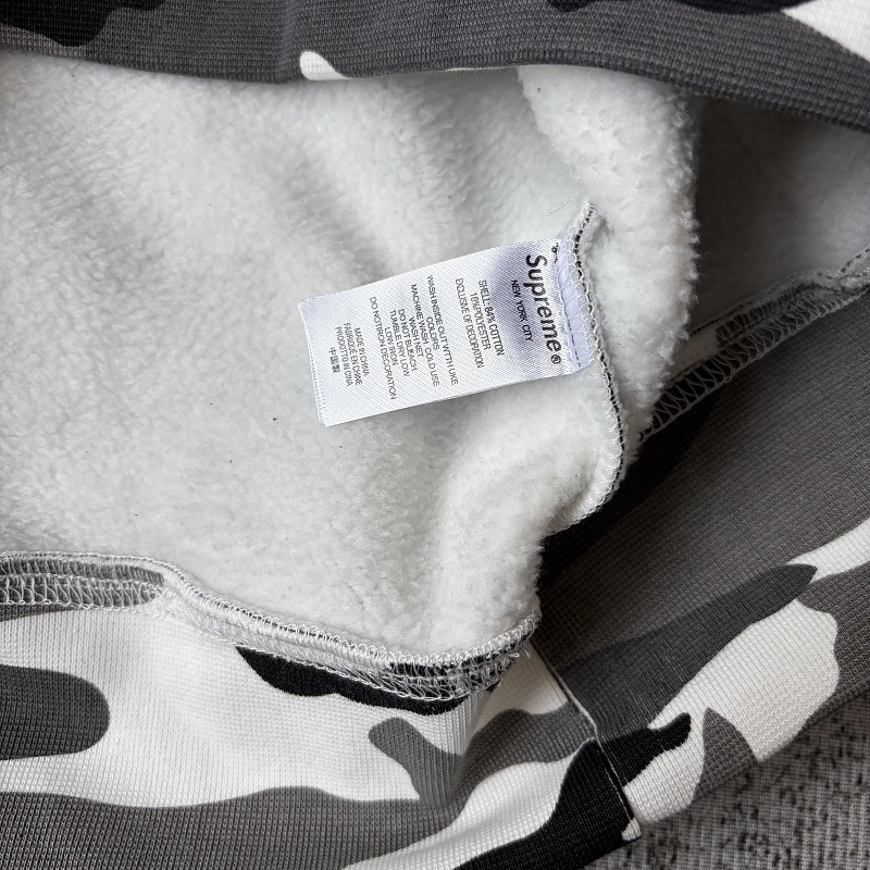 Supreme Hoodie 8
