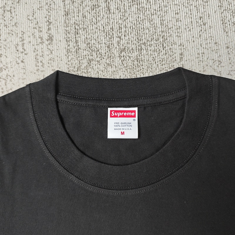 Supreme Tee 4