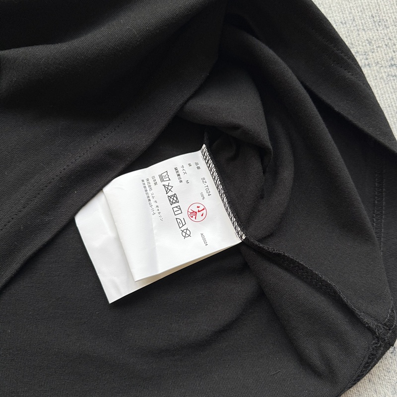Comme des Garcons T-shirt 9