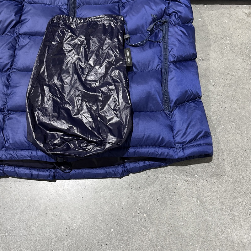 Montbell Puff Jacket Dark Blue 8
