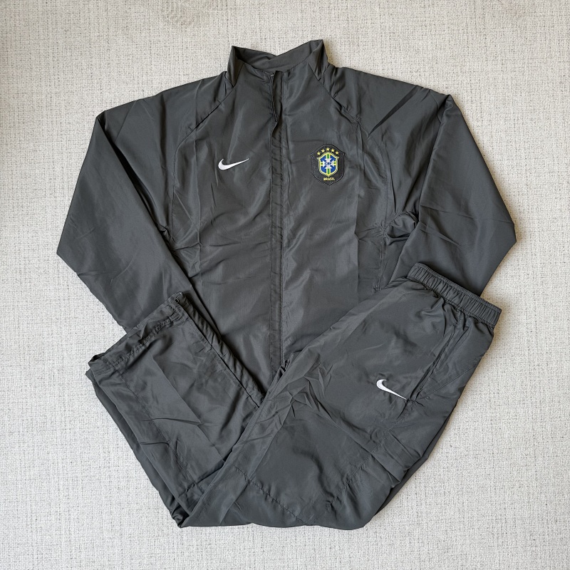 Nk Tracksuit 150￥ 8