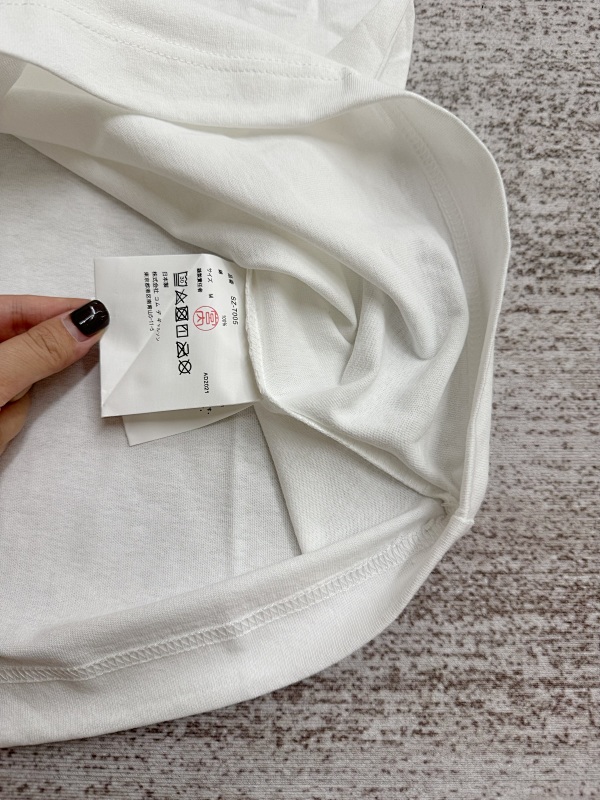 Comme des Garcons Logo Tee 7
