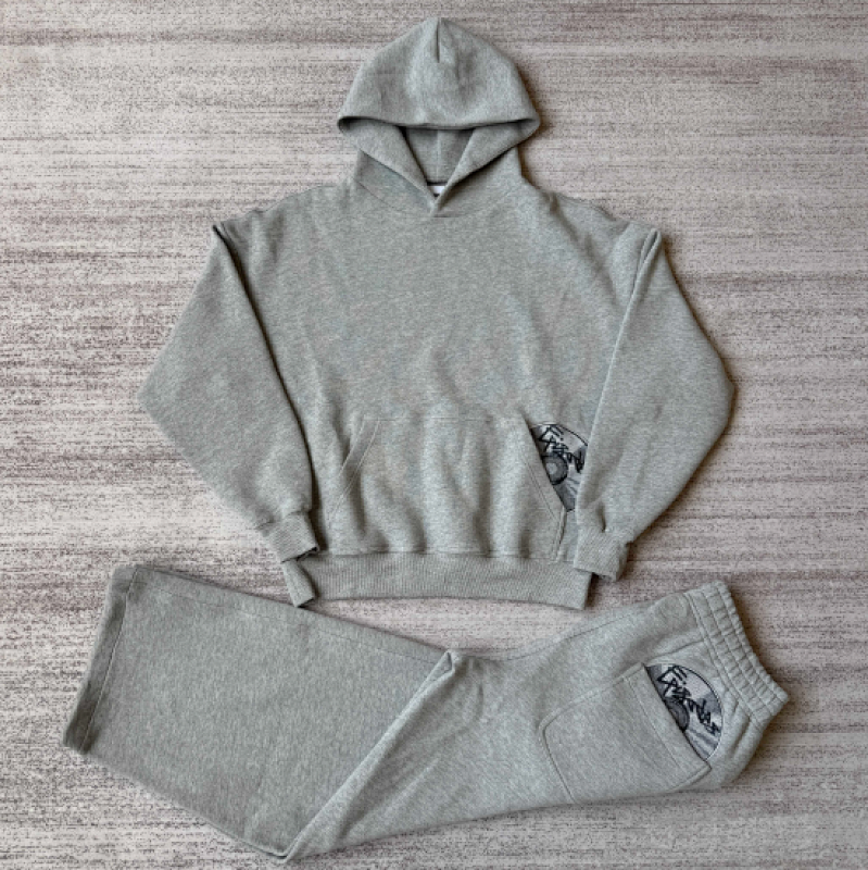 Episodes Tracksuit 3