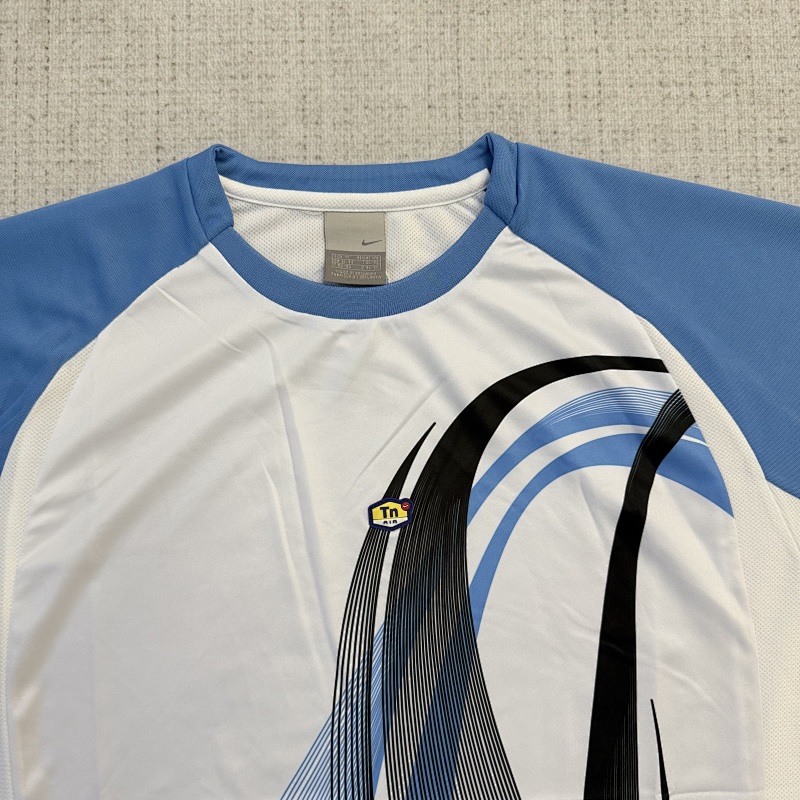 Nk TN Jersey White And Blue 6