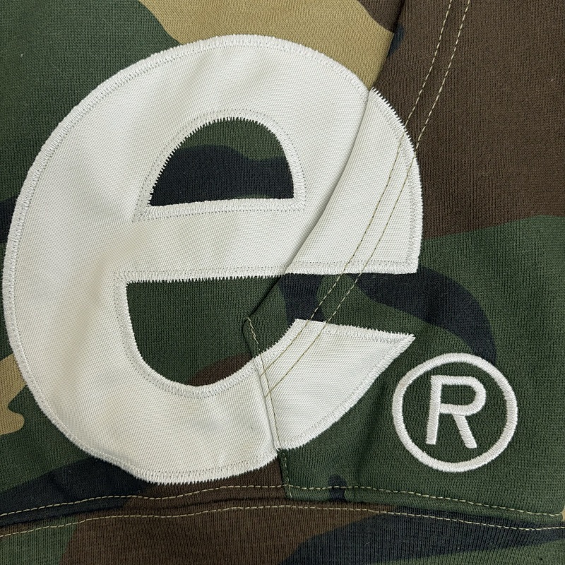 Supreme Big Logo Hoodie 3