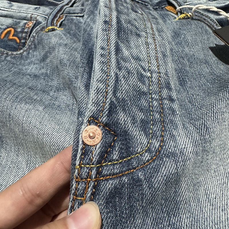 Evisu Jorts 5