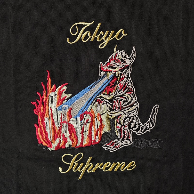 Supreme Tee 4