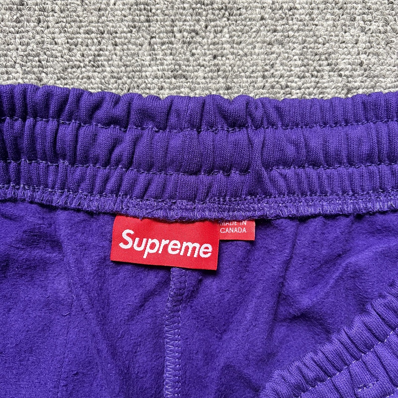 Supreme Small Logo Shorts 3