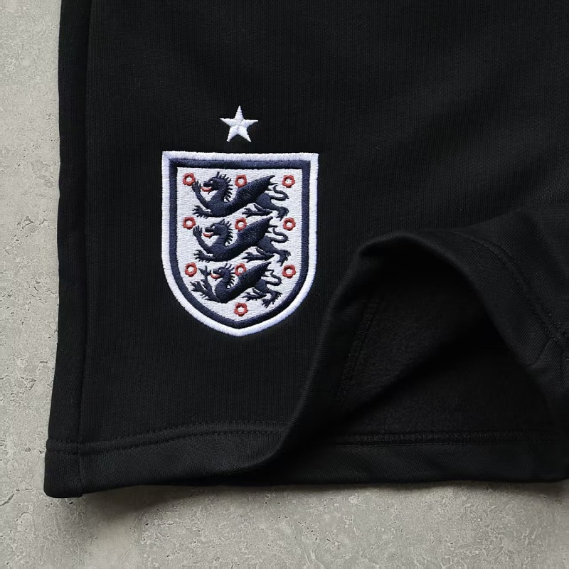 Creast Shorts - England Exclusive 11