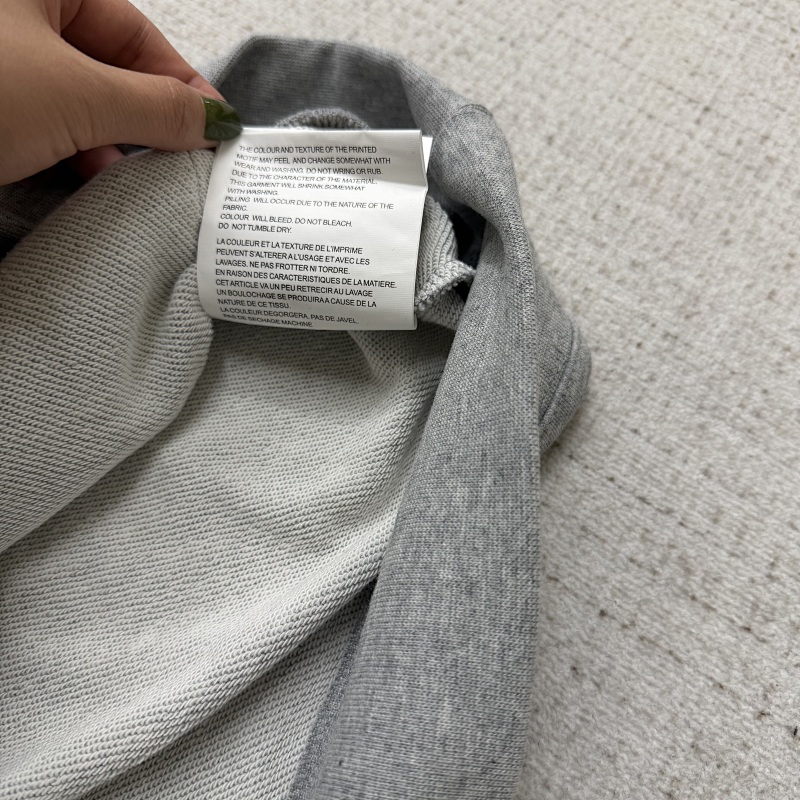 Comme des Garcons Hoodie 11