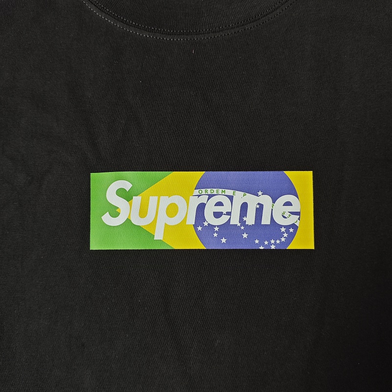 Supreme Tee 4