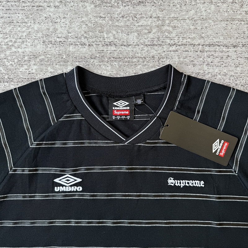 Supreme Umb*o Tee