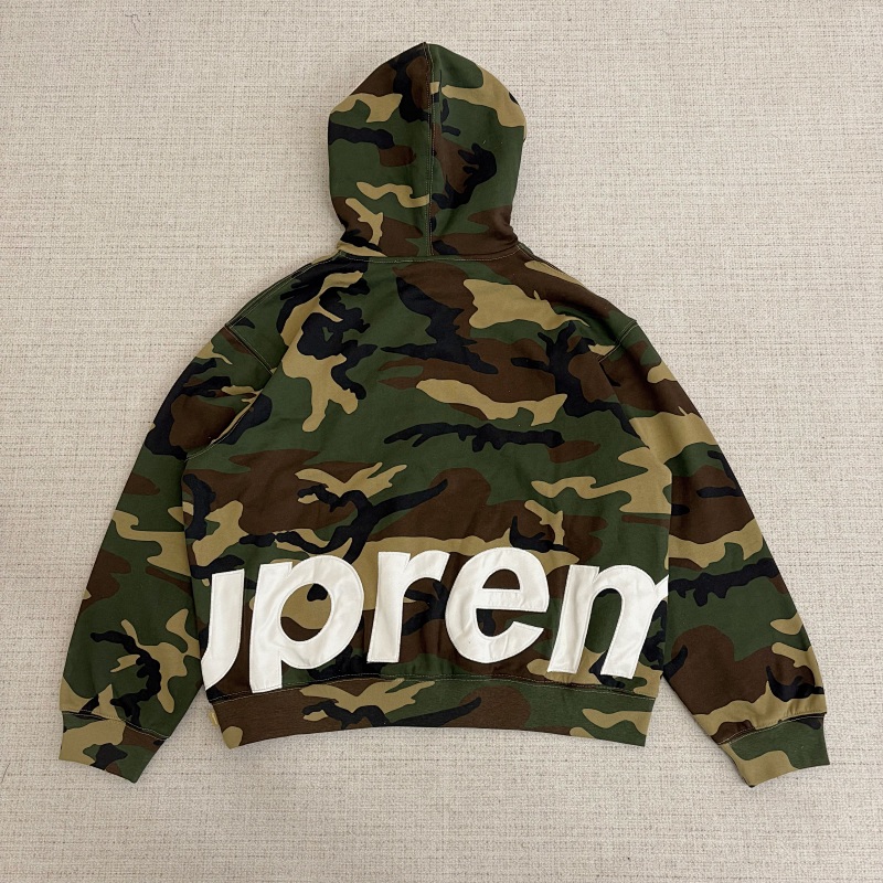 Supreme Big Logo Hoodie 4