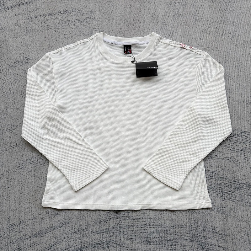 Der Long Sleeve 10