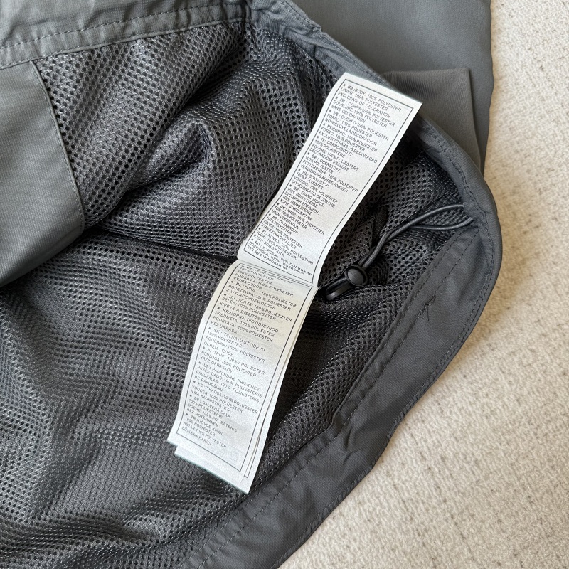 Nk Tracksuit 150￥ 12
