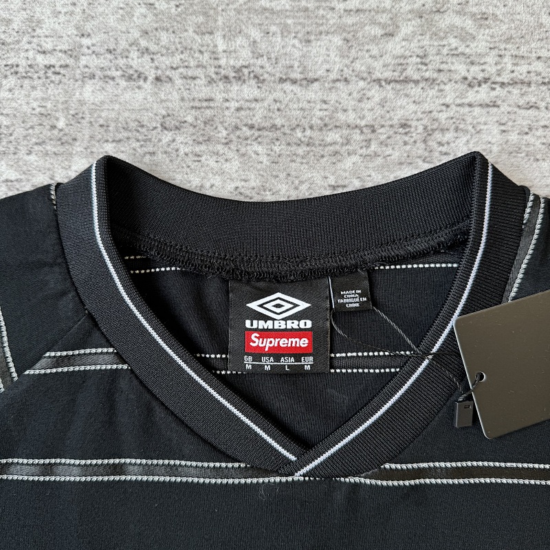 Supreme Umb*o Tee 8