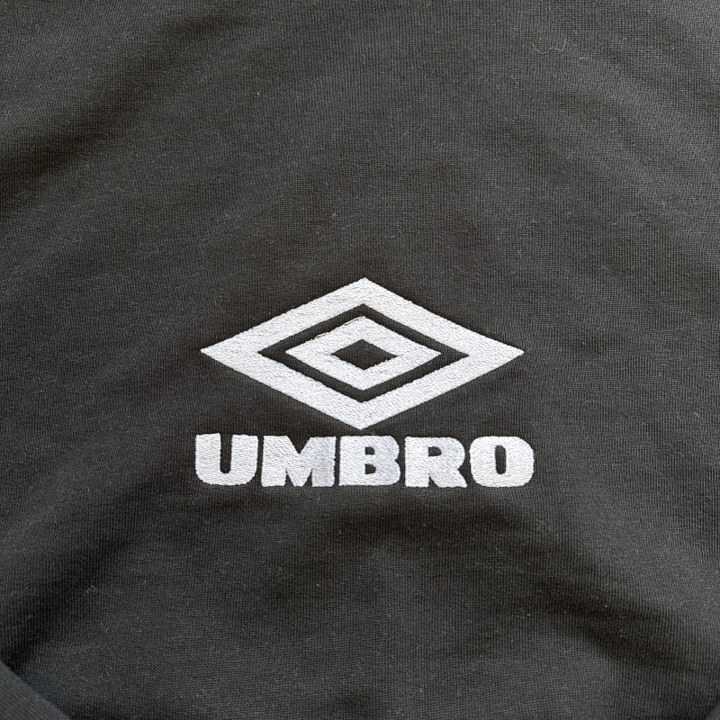 120￥ Umbro Mask Hoodie 8