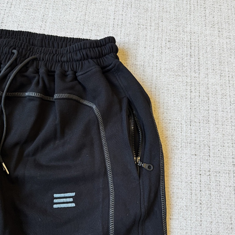 Kroen Pants 9