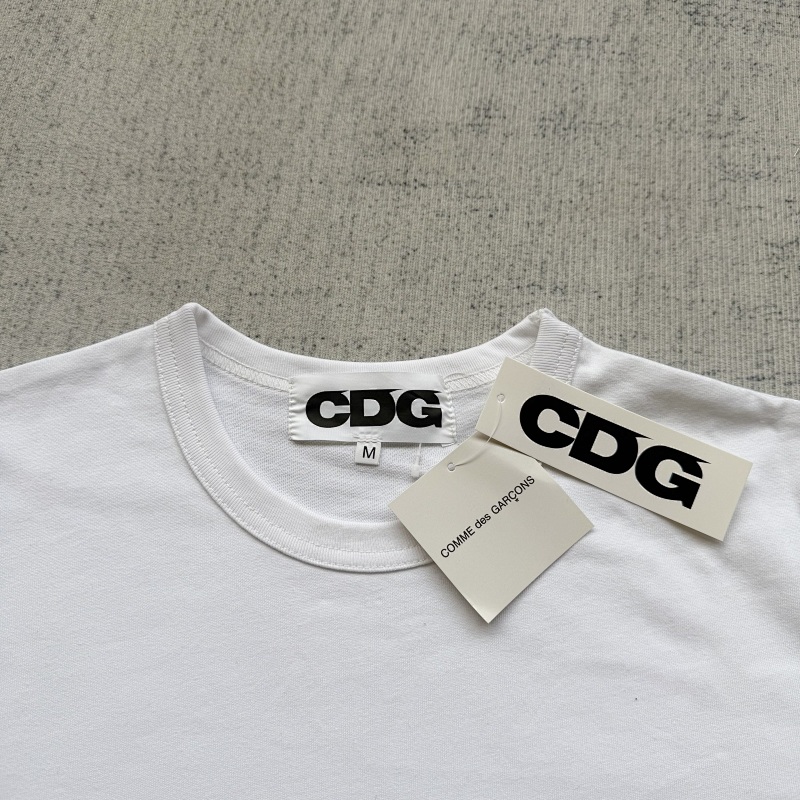 Comme des Garcons Sleeve Print Long Sleeve Shirt 5