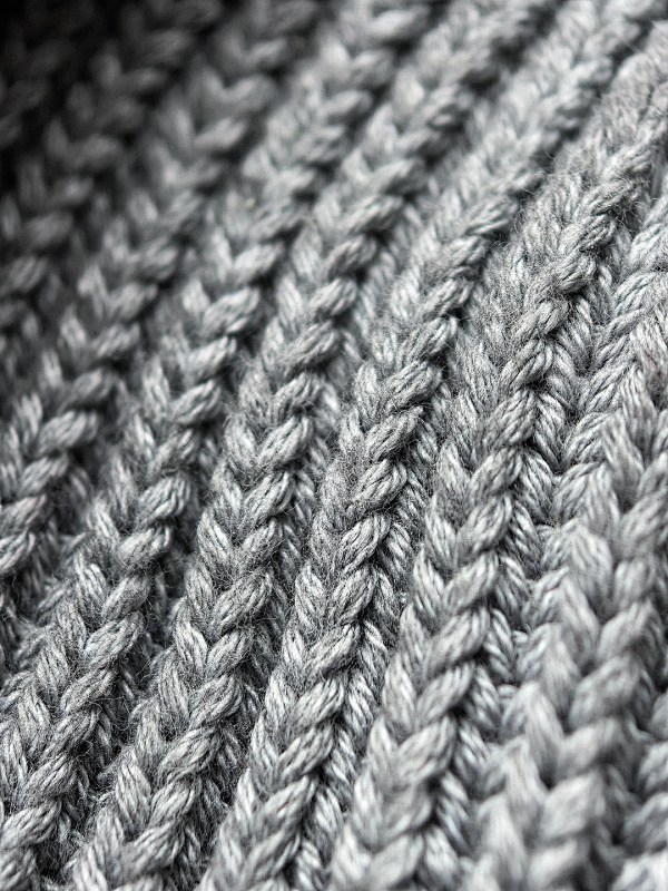 Mobius Liquid Silver Knit 7